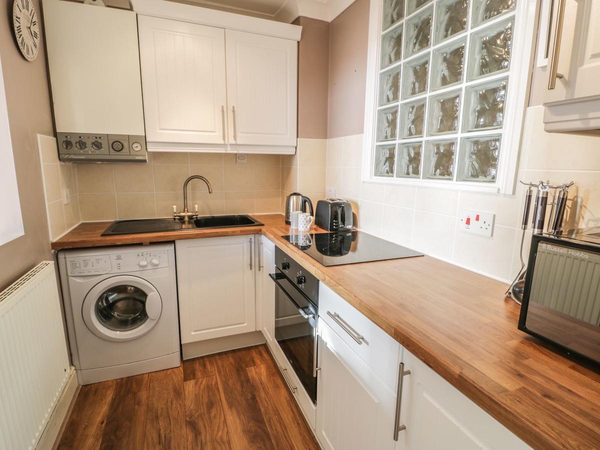 Seaview Apartment Barmouth Buitenkant foto